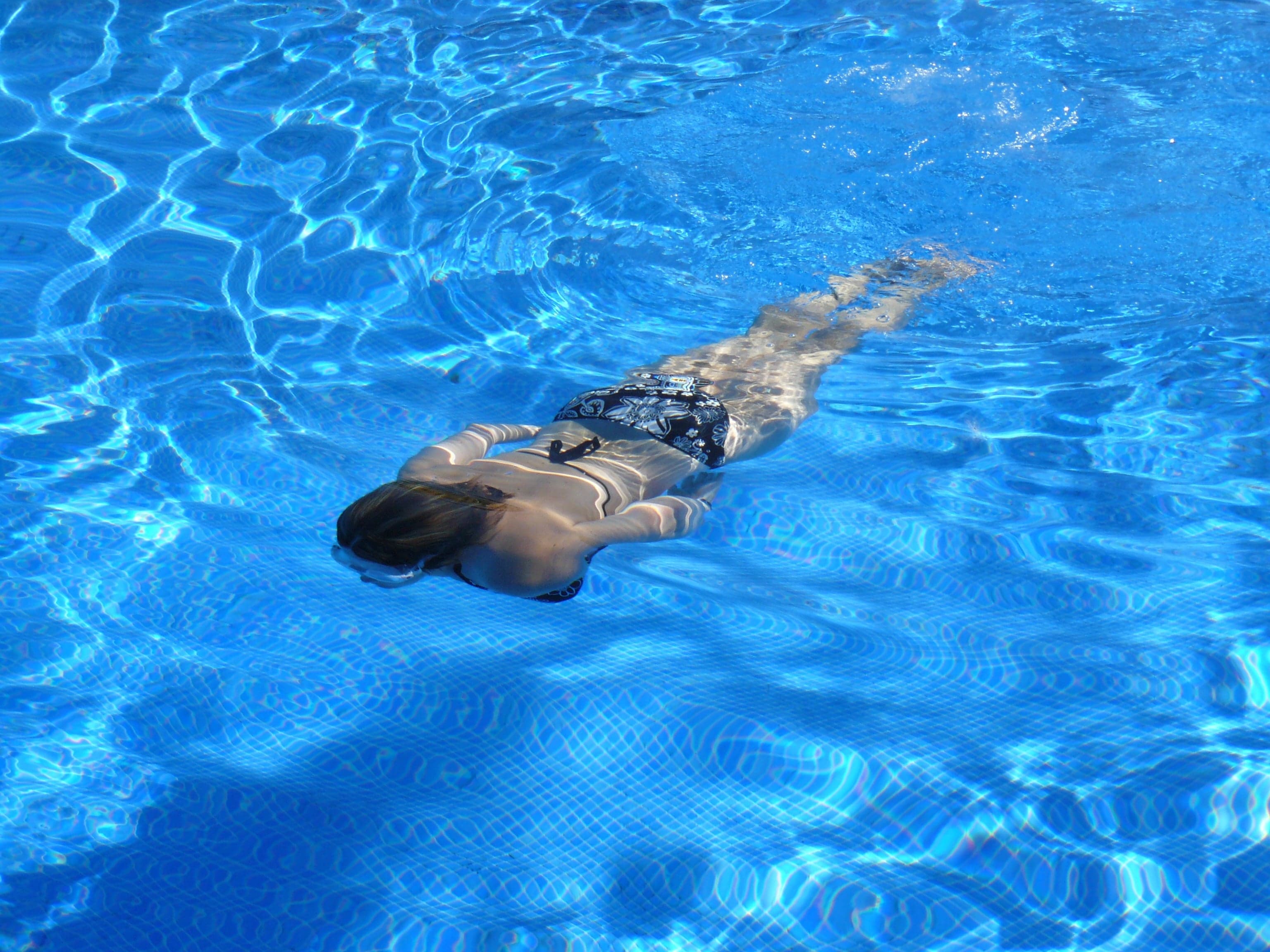 Piscină